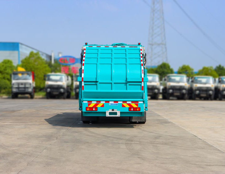 東風(fēng)天錦14方純電動壓縮式垃圾車圖片5