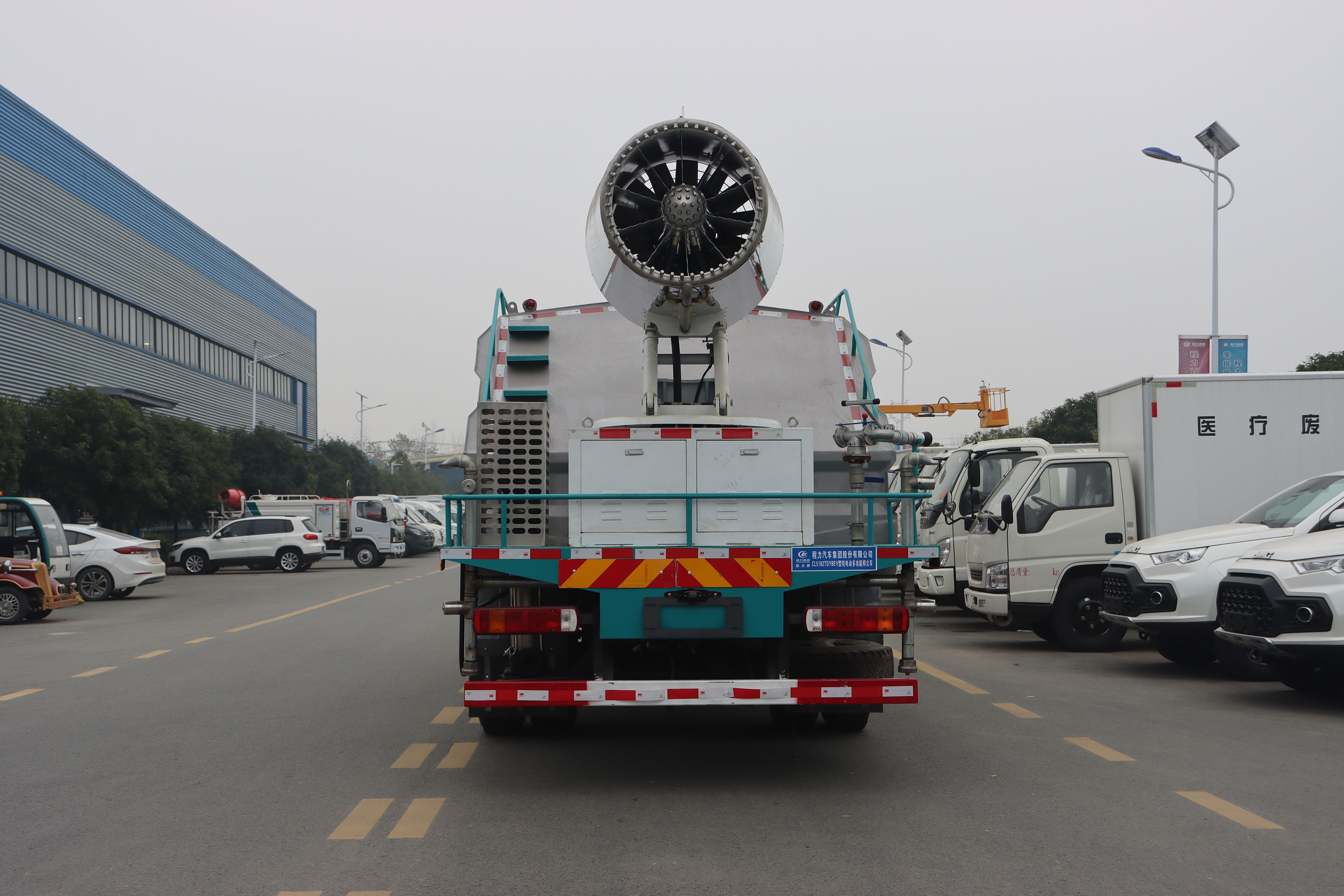 10方福田純電動(dòng)多功能高端抑塵車(chē)圖片5