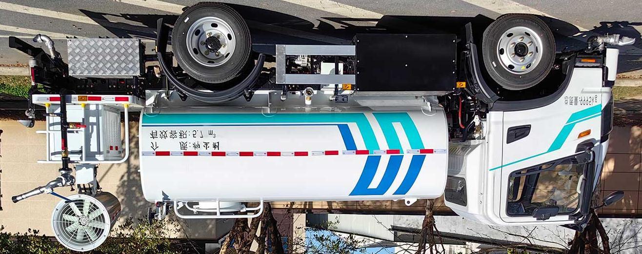 程力壹為純電動(dòng)多功能抑塵車圖片4