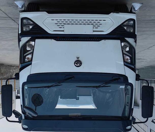 程力壹為純電動(dòng)多功能抑塵車圖片2