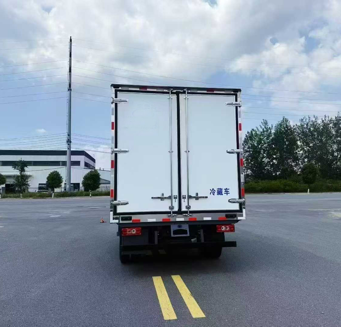 福田歐馬可S1冷藏車-4.2米貨廂，冷凍車圖片5