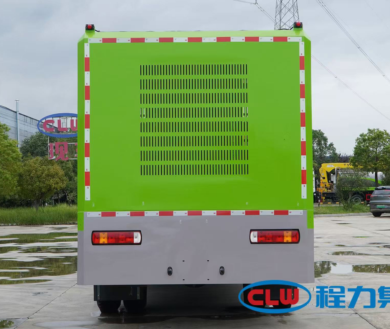 重汽豪沃多功能吹雪車（除雪車）隆重上市，最大風力可達12級，可配雪鏟雪滾圖片5